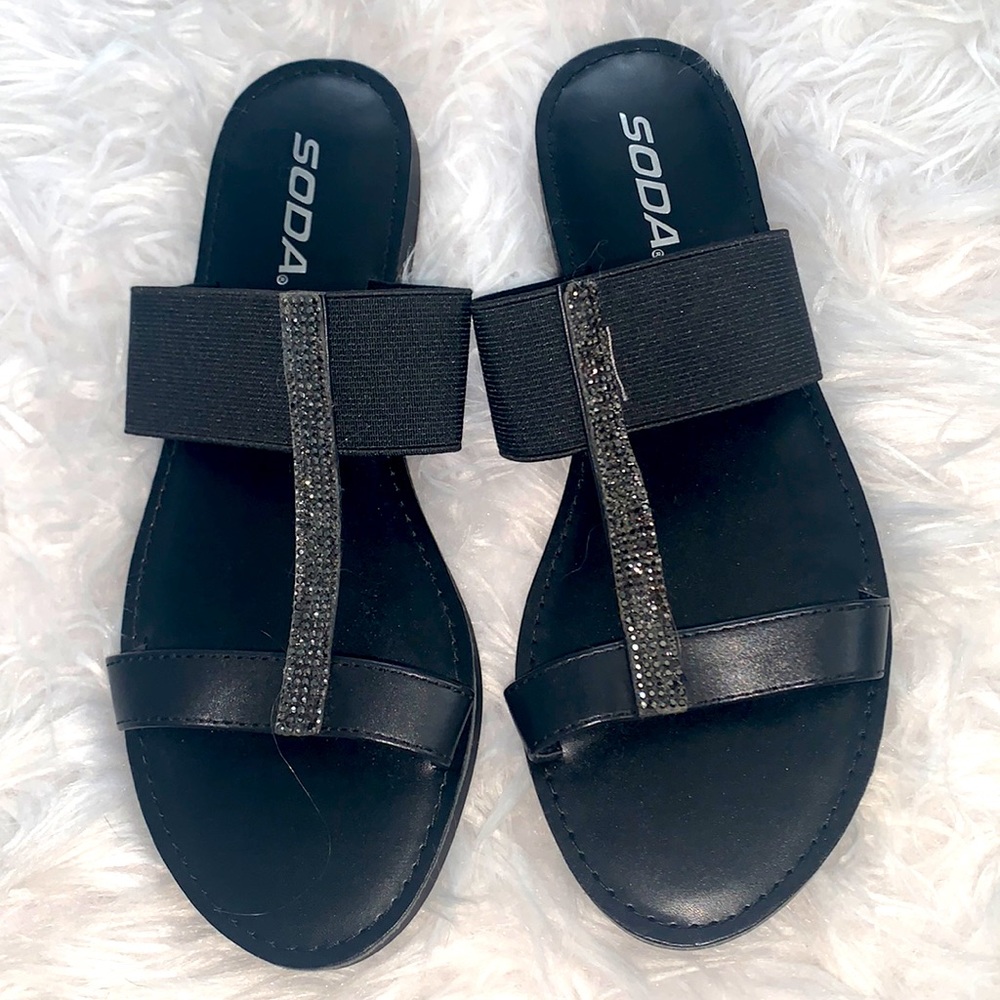 Soda Rhinestone Slides Size 8